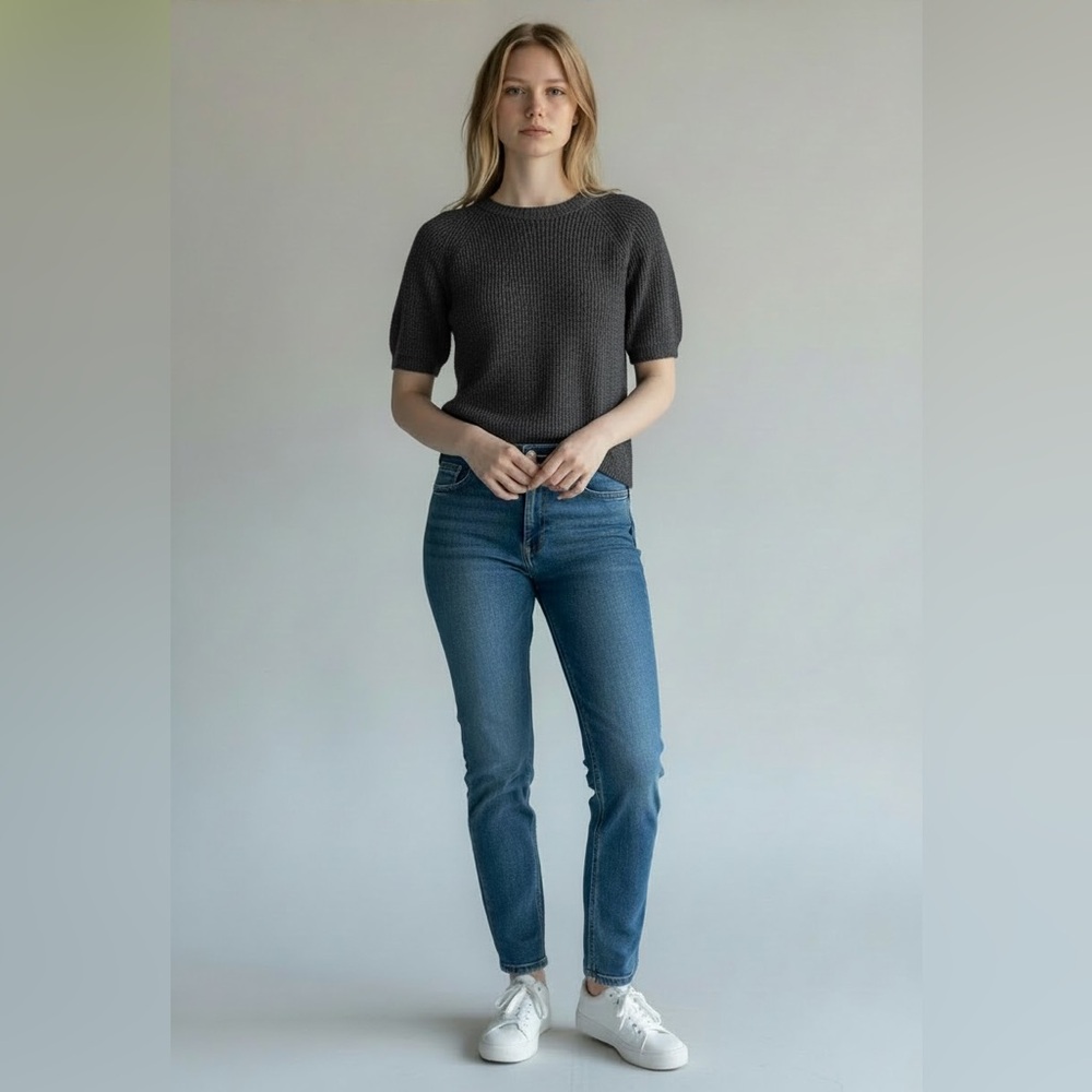 Moncler Women Maglia Tricot Girocolo Size Small Gray Sweater Short Sleeve